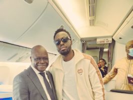 People : Aurelien Agbénonci rencontre Dadju sur un vol