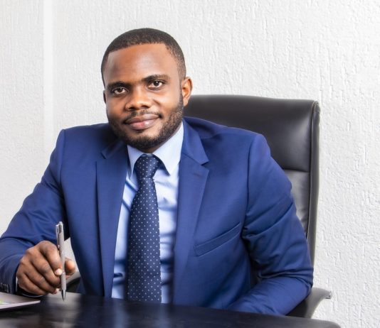 Courtier en Assurance : Laurel Bonou en parle