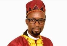 L’éclat de la dot : Une réflexion sur « Le lion et la perle » de Wole Soyinka