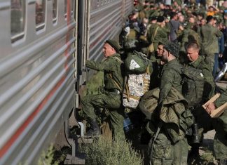 Russie : l’armée s’ouvre aux étrangers pour combler ses pertes