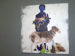 «D’artificielles origines » : l’exposition de Rafiy Okefolahan interroge les racines et la mémoire