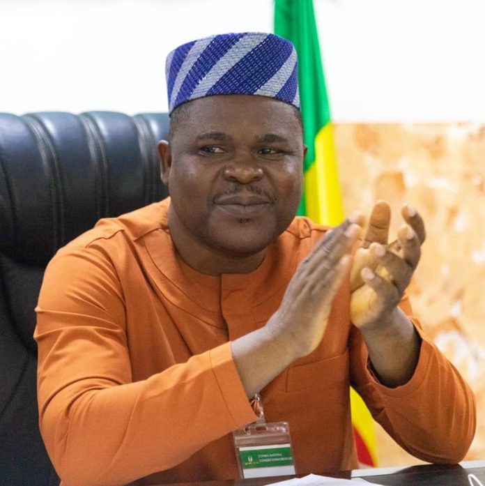 6683B7AC-F6EB-4AA5-BBAC-E73DB8969990