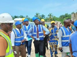 Gestion des carrières de sable à Sèmè-Podji : le maire Thomas Singbo constate plusieurs insuffisances